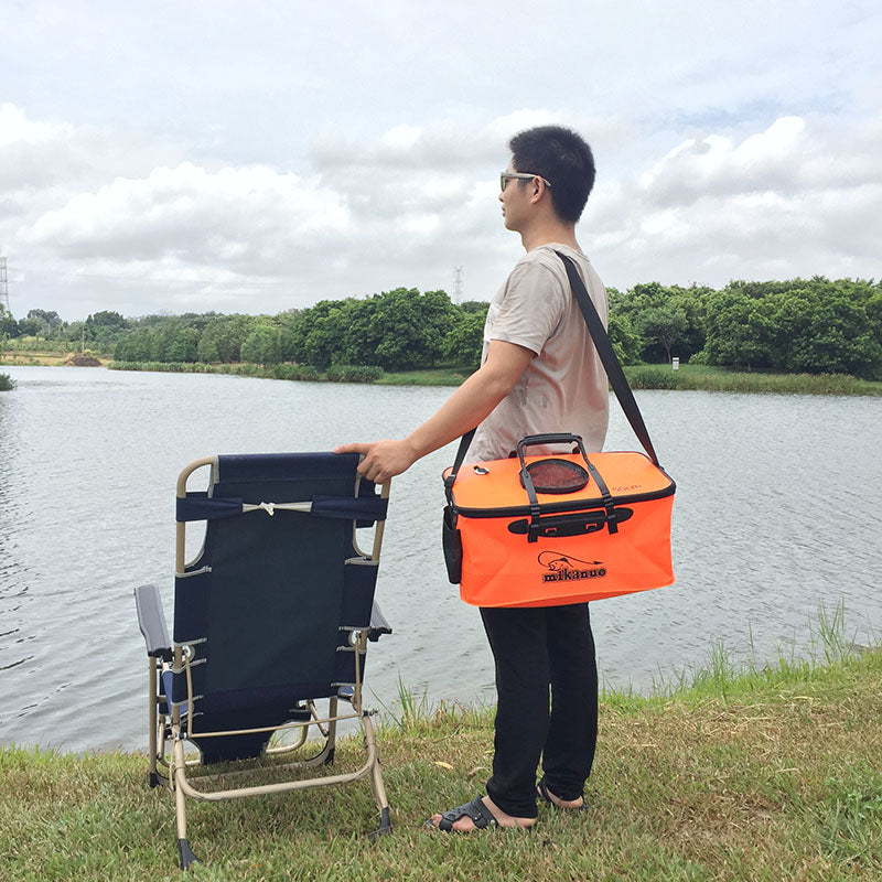 AquaCatch Foldable Fishing Bucket - Ozygen Pump Sold Separately